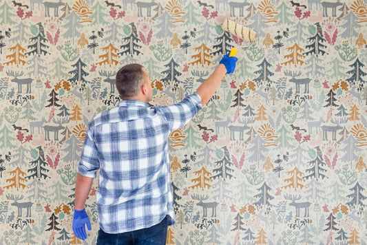 Does Peel-and-Stick Wallpaper Hold Up to Its Peelable Name?