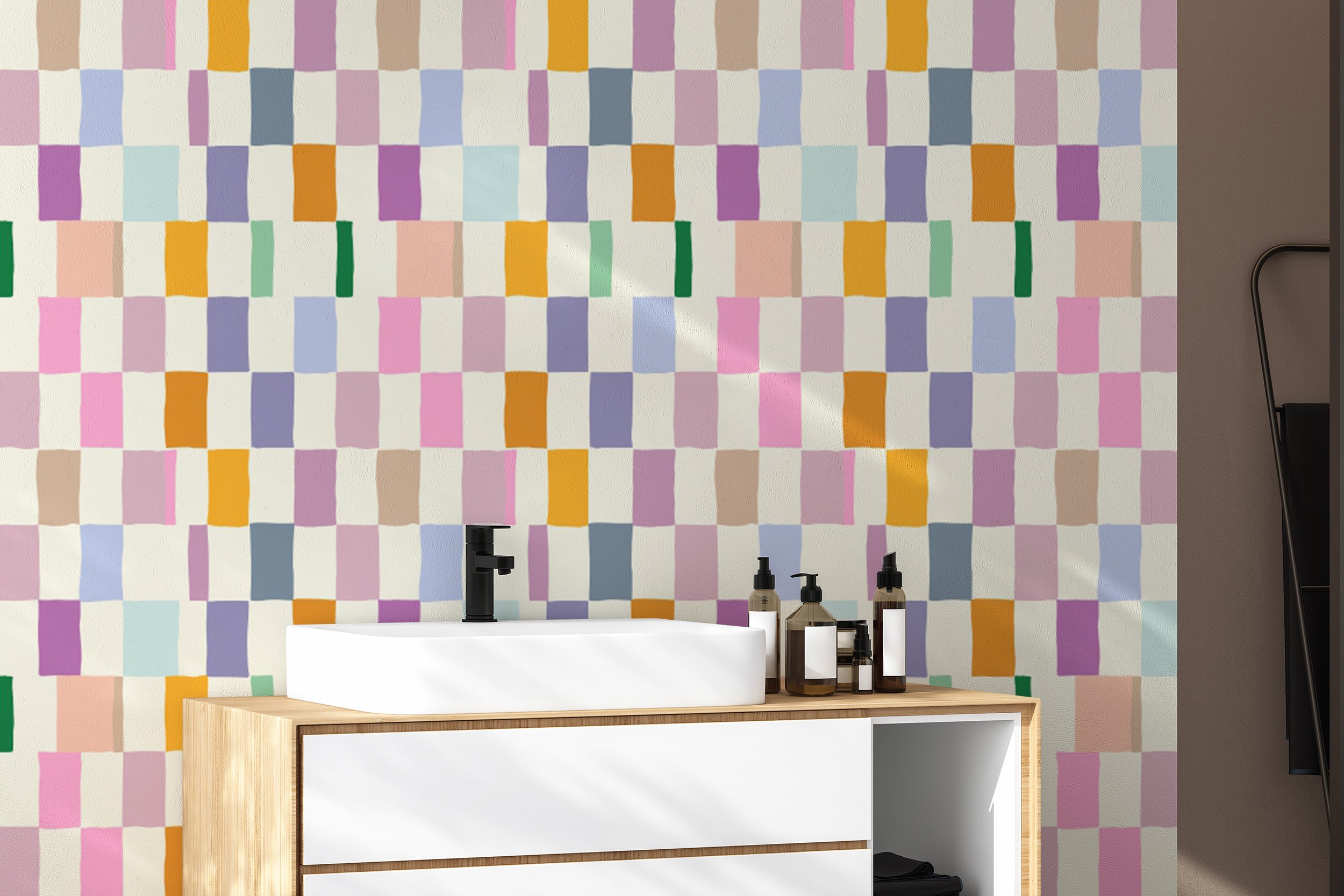 Chic wallpaper with artistic mosaic charm