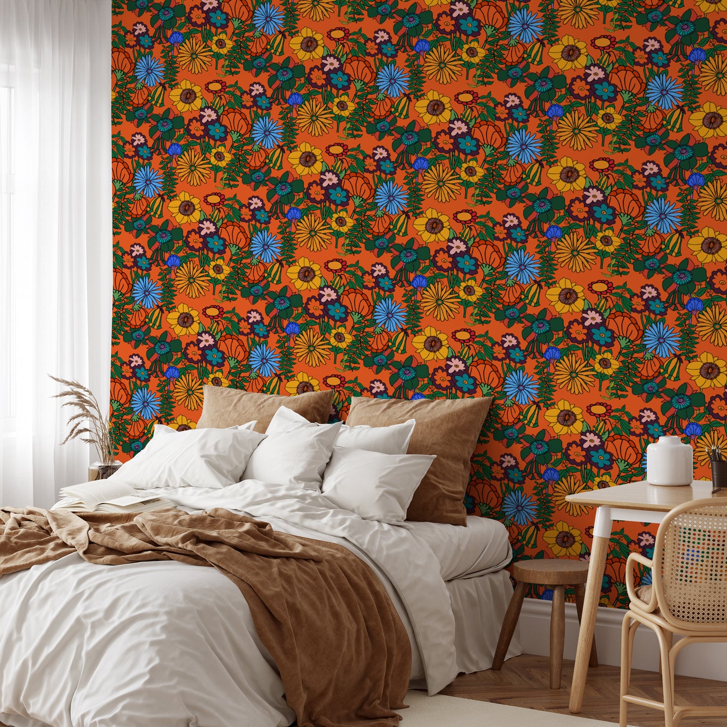 Bright and cheerful Retro 60s Floral Orange Wallpaper