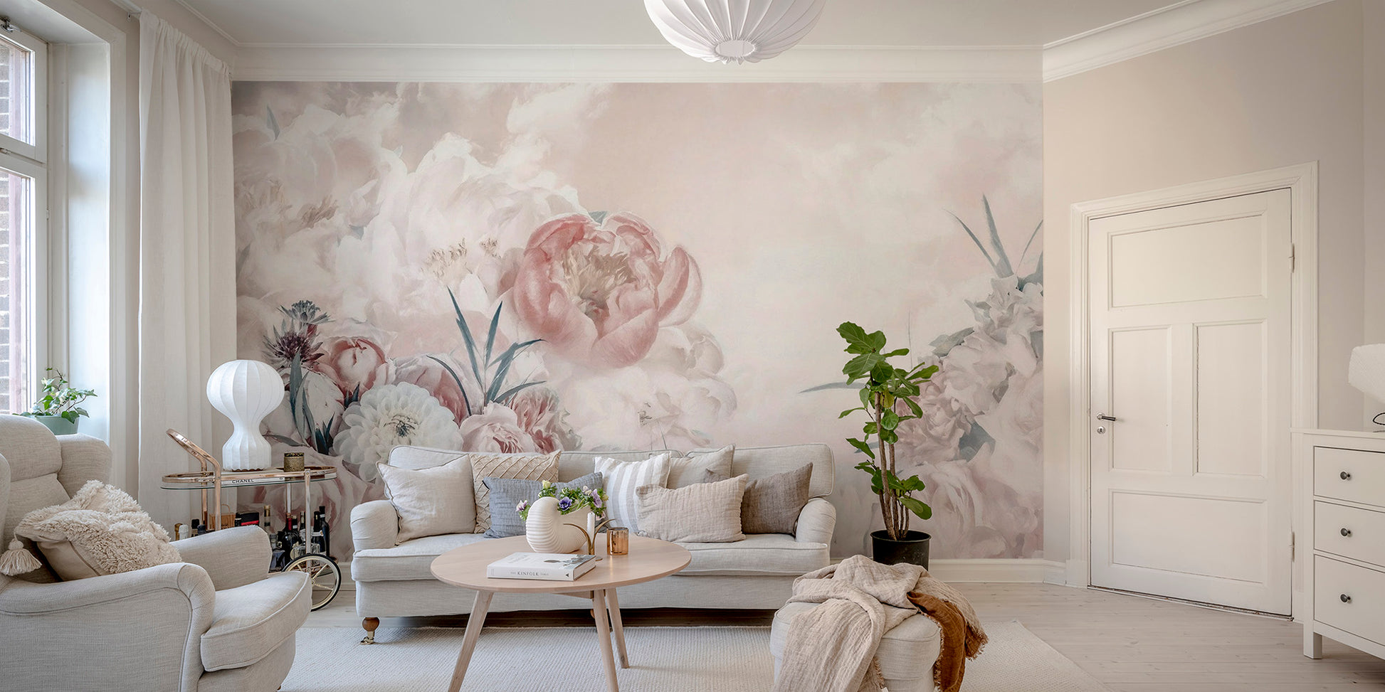 Romantic pink and white floral wallpaper