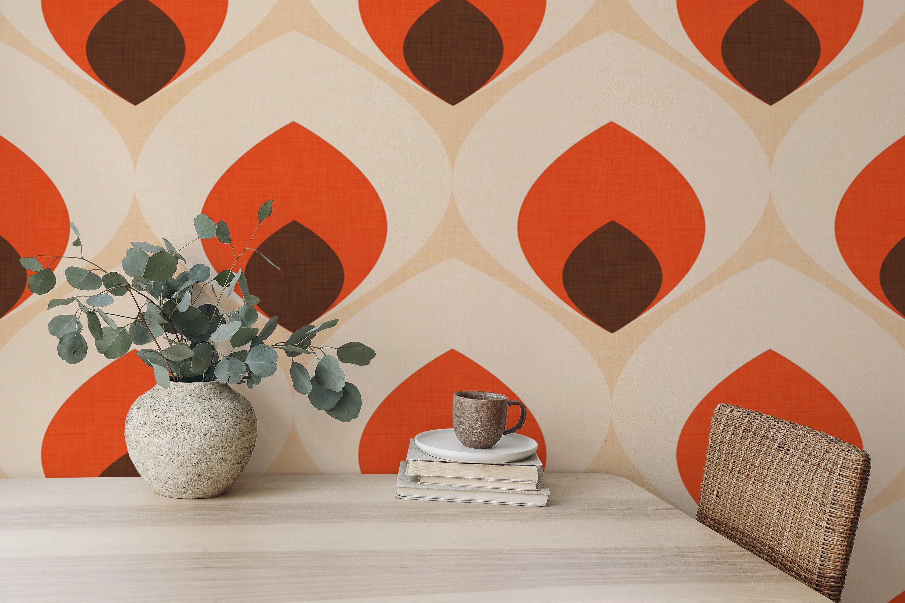 Ogee design mural for retro-themed decor
