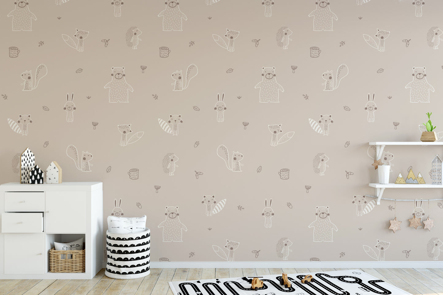 Adorable beige forest animals wallpaper for kids' rooms.
