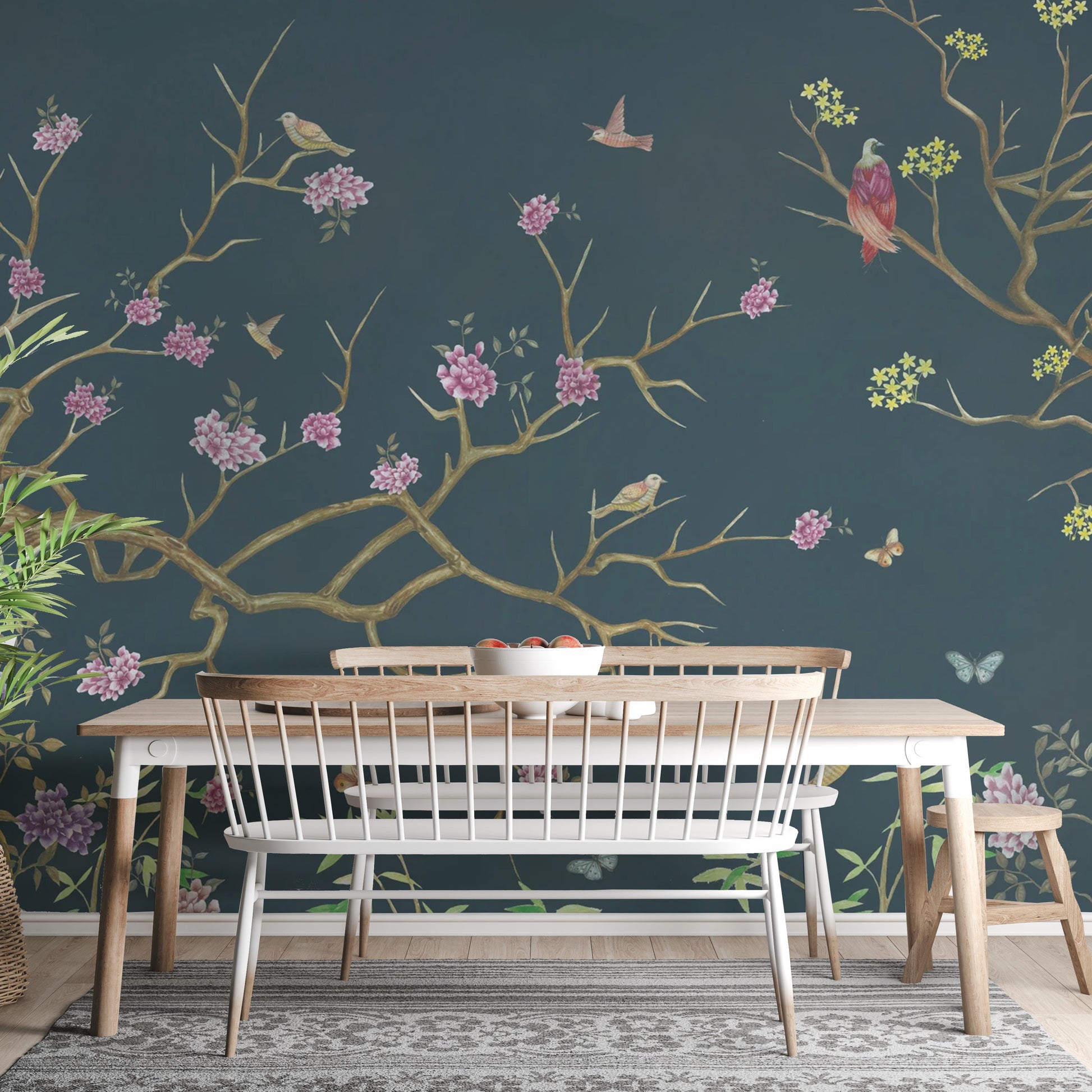 Vintage-style chinoiserie floral pattern wallpaper