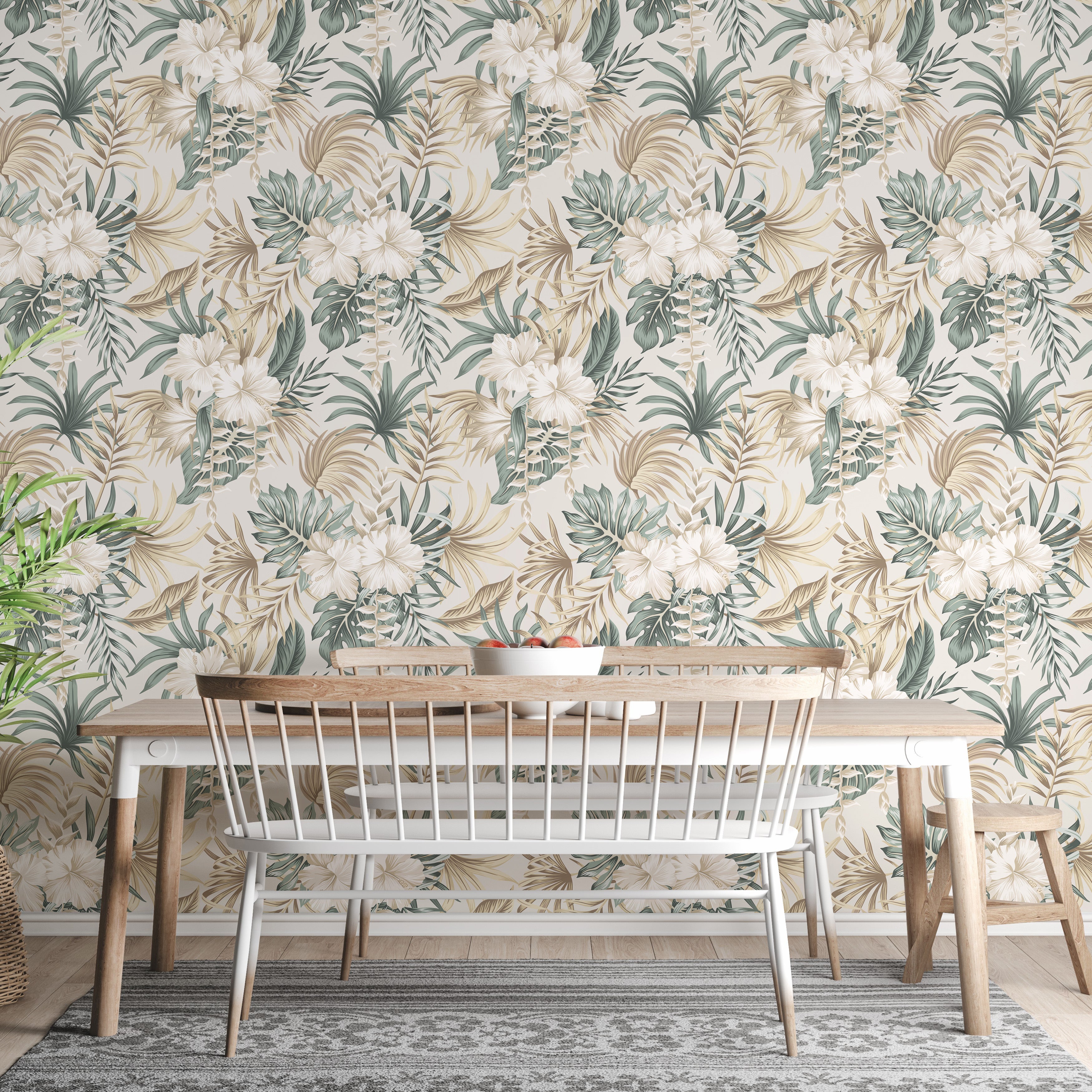 Elegant palm leaf pattern wallpaper
